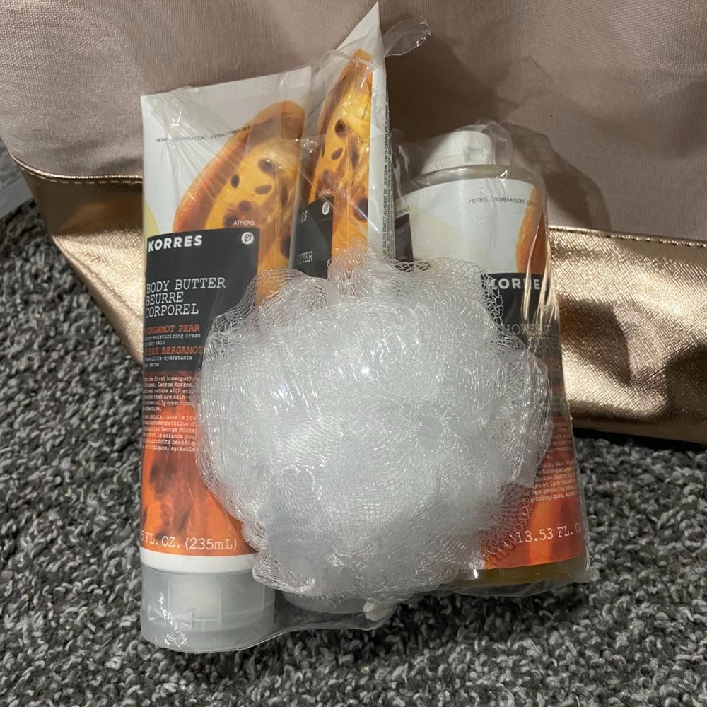 Korres Bergamot Pear Bath & Body Set NEW